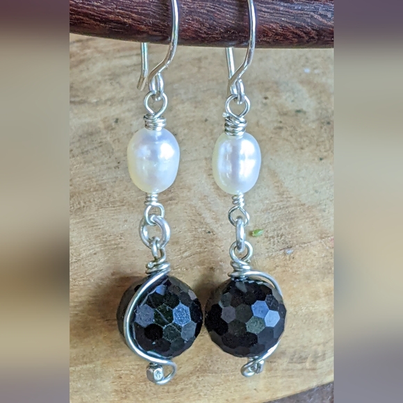 Artisan Sterling Silver Earrings Black Tourmaline And Fresh Water Pearls - Picture 1 of 16